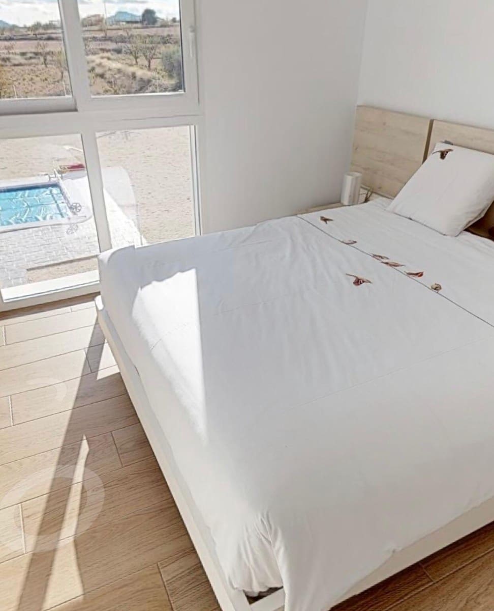 3 makuuhuone Huvila myytävänä paikassa Pinoso mukana uima-altaan - 519 000 € (Ref: 5402187)