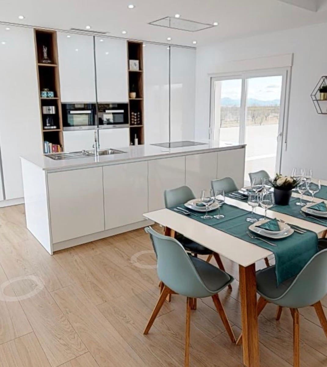 3 makuuhuone Huvila myytävänä paikassa Pinoso mukana uima-altaan - 519 000 € (Ref: 5402187)