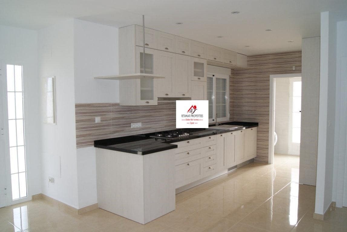 4 sovrum Villa till salu i Pinoso med pool - 459 000 € (Ref: 7369992)