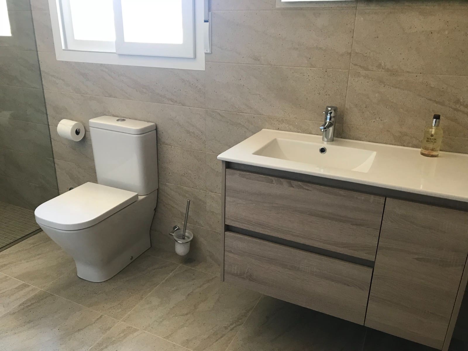 4 Zimmer Villa zu verkaufen in Pinoso mit Pool - 519.000 € (Ref: 7369993)