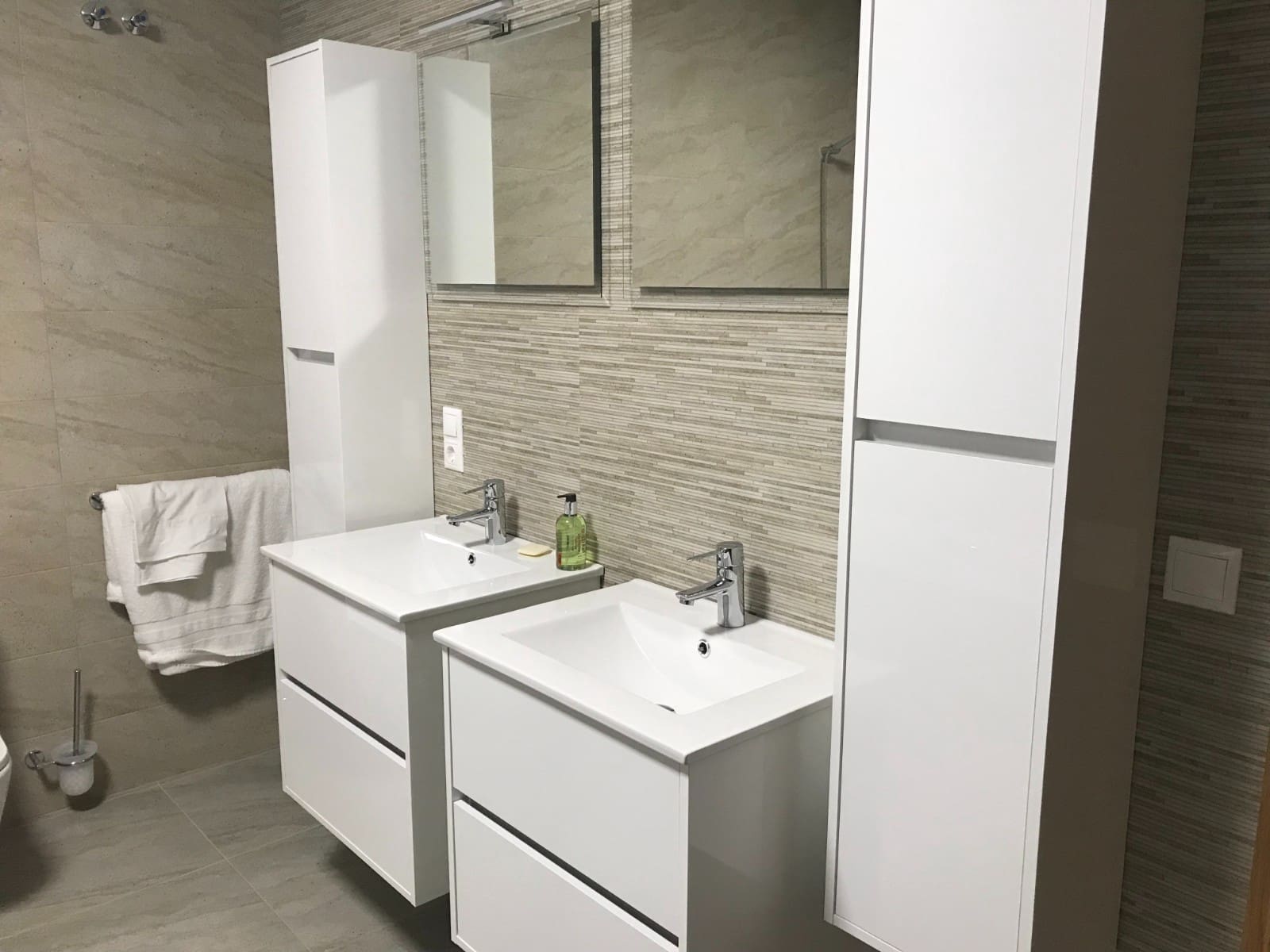 4 Zimmer Villa zu verkaufen in Pinoso mit Pool - 519.000 € (Ref: 7369993)