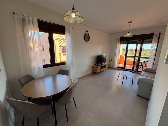 1 makuuhuone Huoneisto myytävänä paikassa Los Alcazares mukana uima-altaan 
autotalli - 147 200 € (Ref: 8742324)