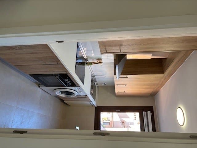 1 makuuhuone Huoneisto myytävänä paikassa Los Alcazares mukana uima-altaan 
autotalli - 147 200 € (Ref: 8742324)