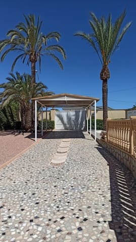 4 soveværelse Villa til salg i Ciudad Quesada, Rojales med swimmingpool garage - € 385.000 (Ref: 9218952)