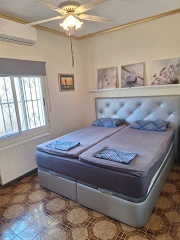 4 soveværelse Villa til salg i Ciudad Quesada, Rojales med swimmingpool garage - € 385.000 (Ref: 9218952)