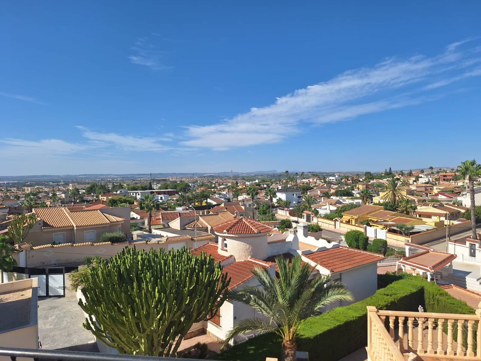 4 chambre Villa/Maison à vendre à Ciudad Quesada avec piscine garage - 385 000 € (Ref: 9218952)