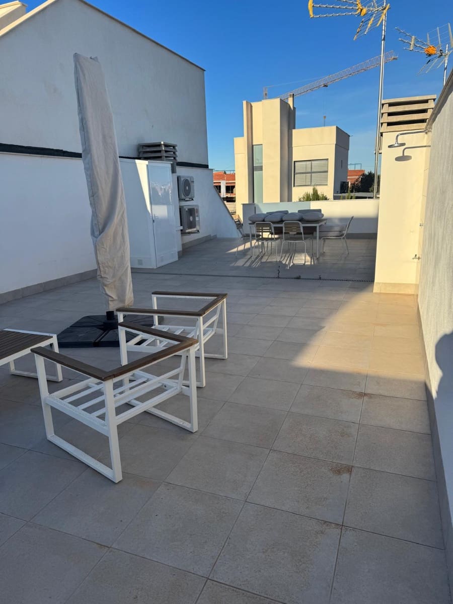 2 bedroom Bungalow for sale in Pilar de la Horadada with pool - € 299,000 (Ref: 9438606)