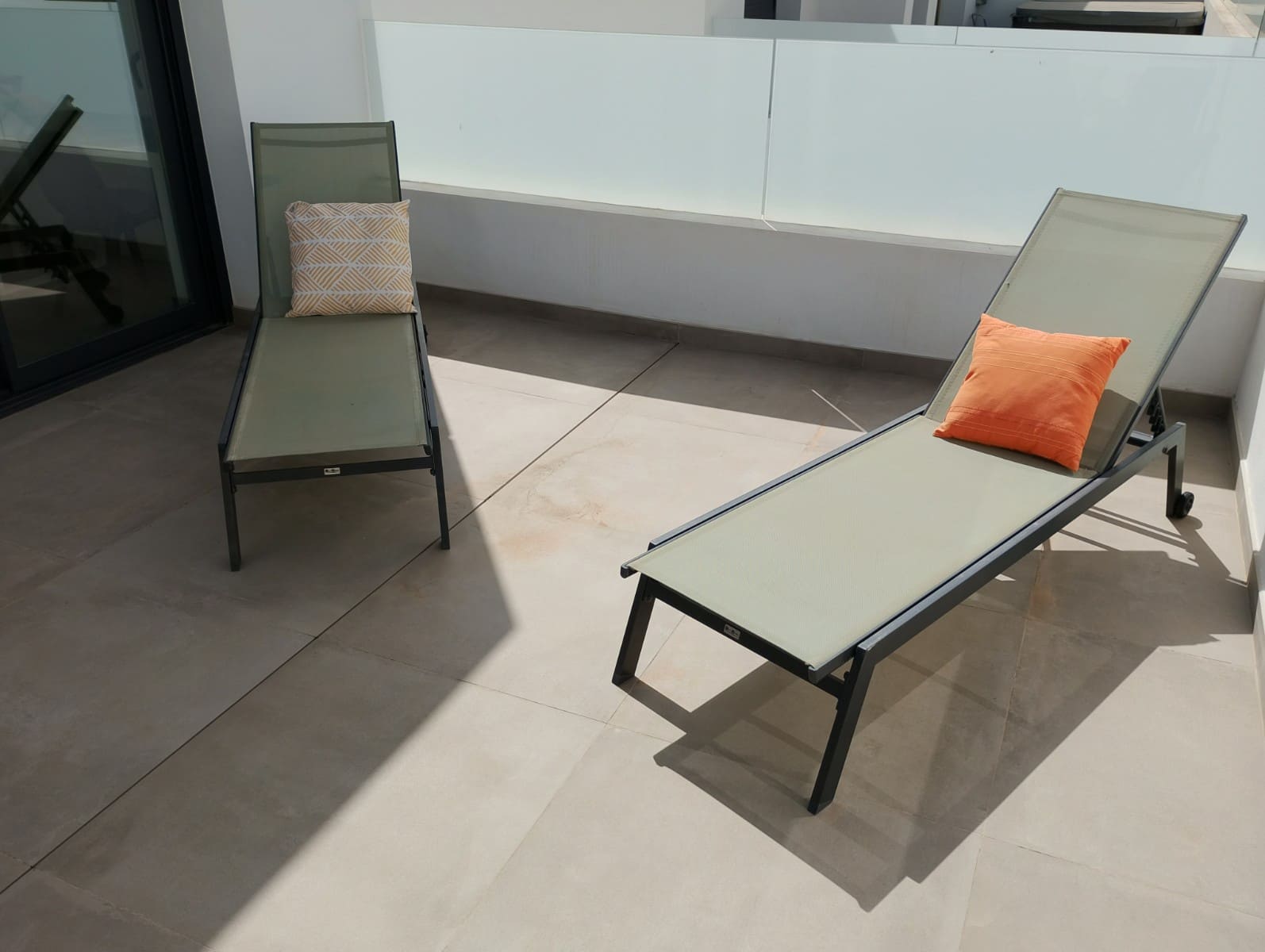 Pareado de 3 habitaciones en Dolores en venta con piscina - 399.000 € (Ref: 9793611)