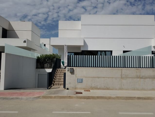 Pareado de 3 habitaciones en Dolores en venta con piscina - 399.000 € (Ref: 9793611)