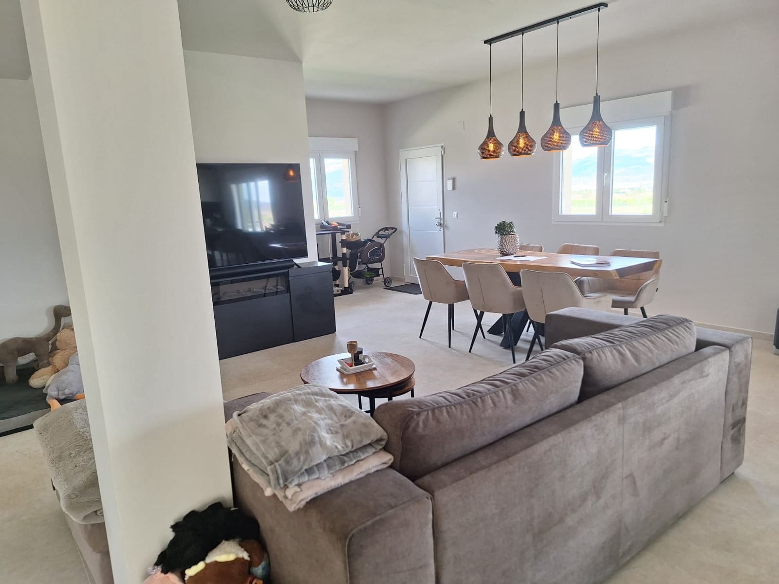 2 bedroom Villa for sale in Pinoso with pool - € 389,000 (Ref: 9865938)