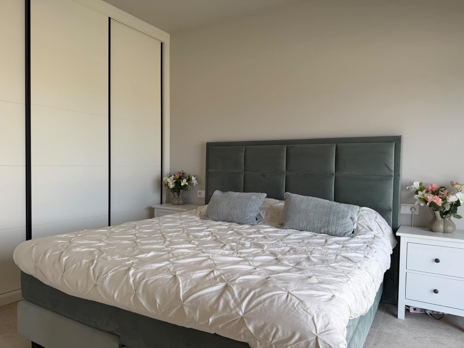 Chalet de 2 habitaciones en Pinoso en venta con piscina - 389.000 € (Ref: 9865938)
