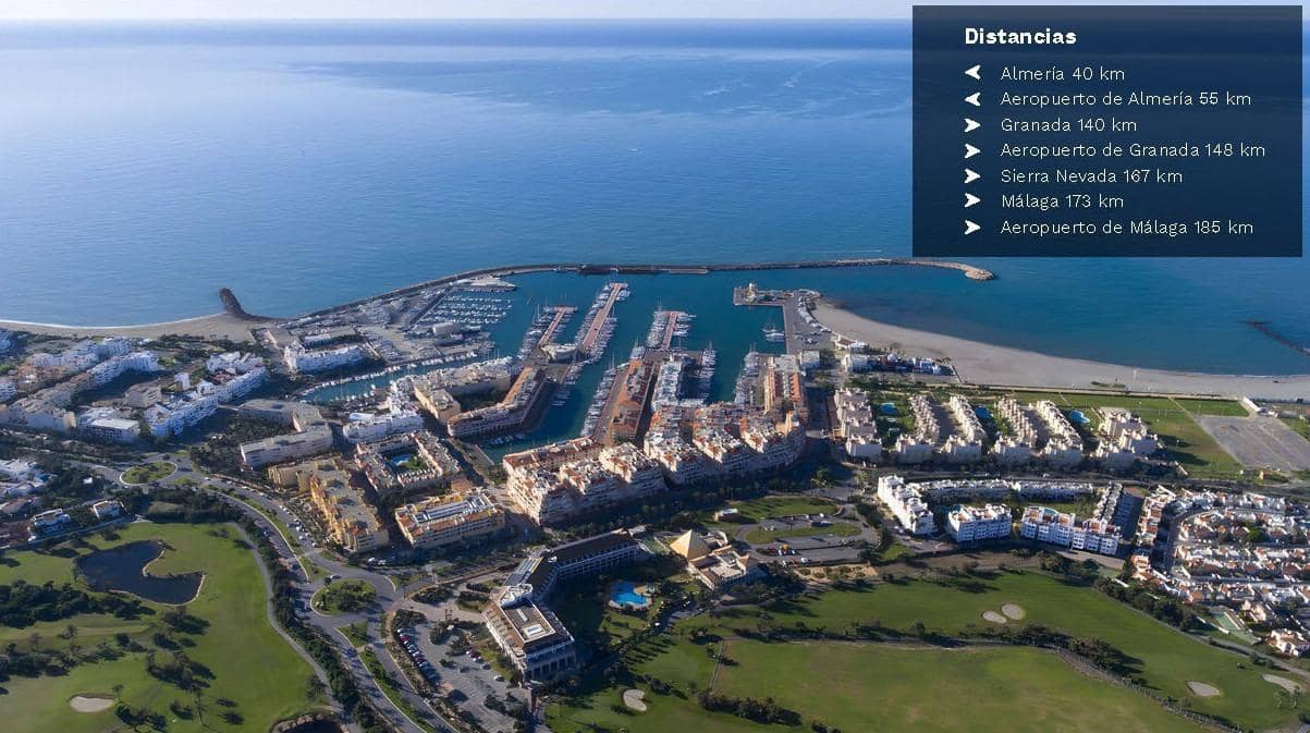 3 sypialnia Apartament na sprzedaż w Almerimar z basenem garażem - 410 000 € (Ref: 9955657)