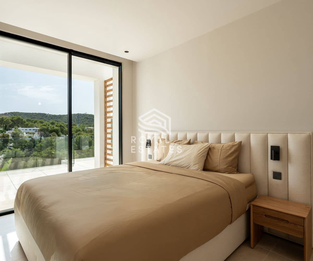 Chalet de 4 habitaciones en Ibiza / Eivissa ciudad en venta con piscina - 4.695.000 € (Ref: 10040293)