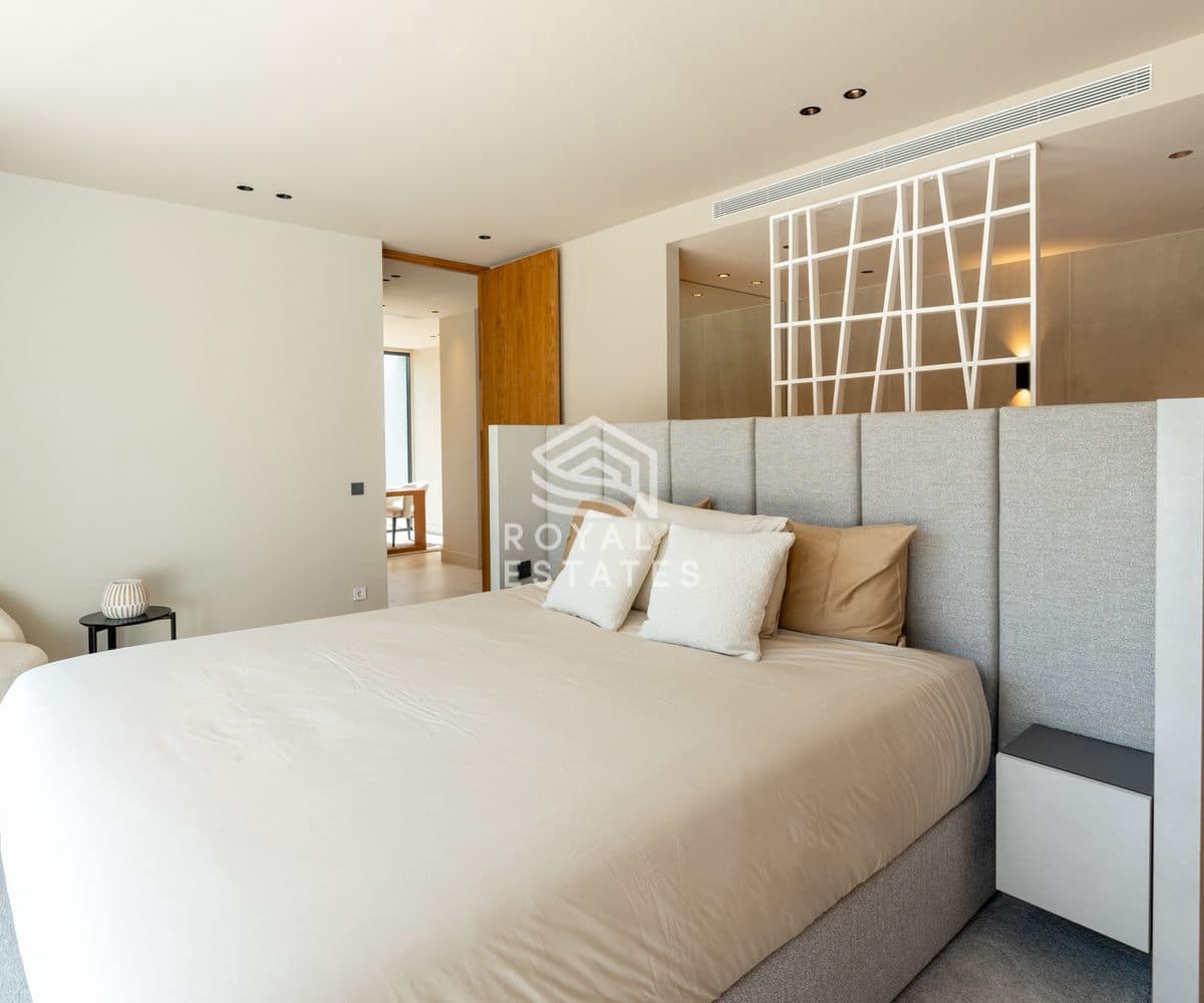 Chalet de 4 habitaciones en Ibiza / Eivissa ciudad en venta con piscina - 4.695.000 € (Ref: 10040293)