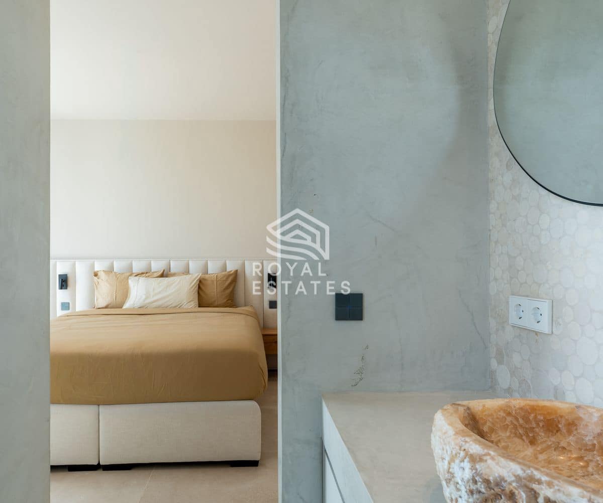Chalet de 4 habitaciones en Ibiza / Eivissa ciudad en venta con piscina - 4.695.000 € (Ref: 10040293)