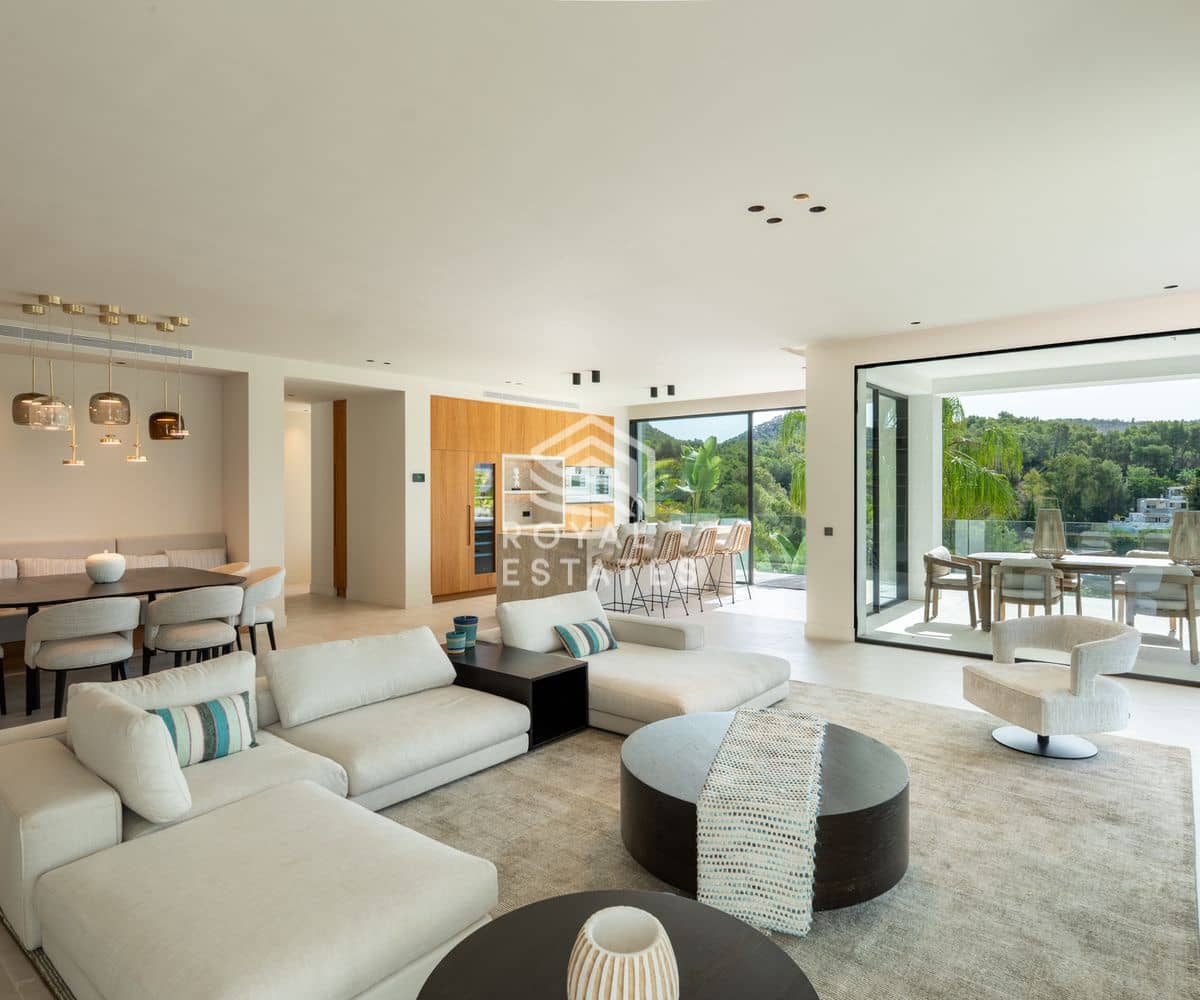Chalet de 4 habitaciones en Ibiza / Eivissa ciudad en venta con piscina - 4.695.000 € (Ref: 10040293)