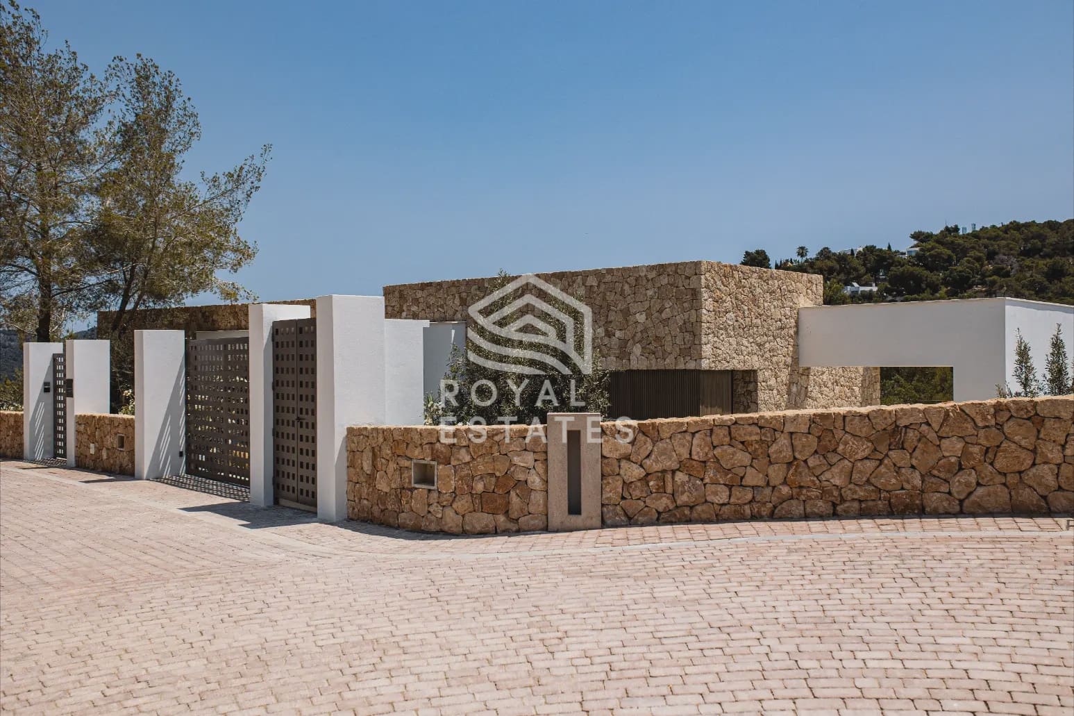 4 sypialnia Willa na sprzedaż w Roca Llisa - 4 600 000 € (Ref: 8514955)