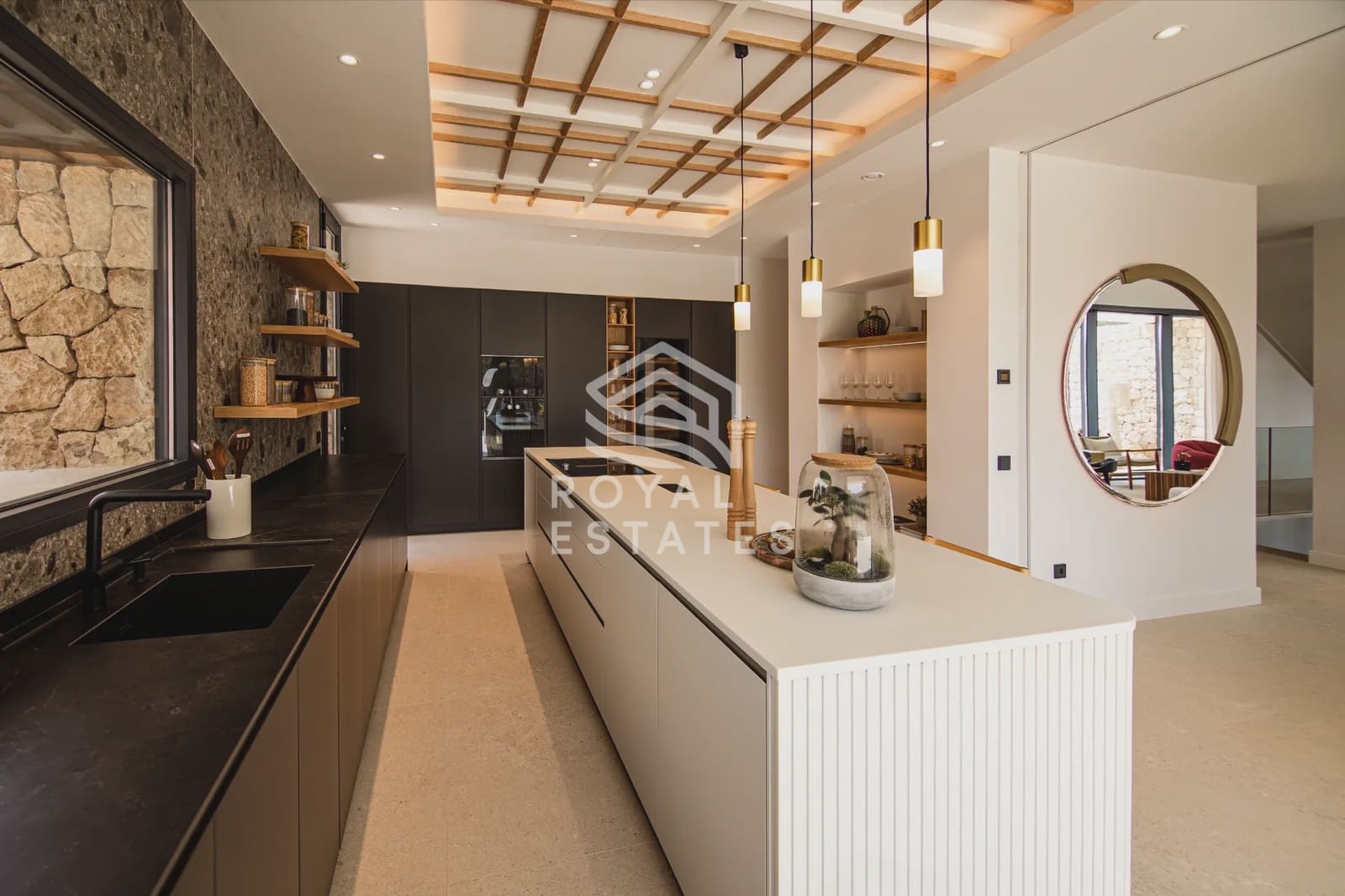 4 sypialnia Willa na sprzedaż w Roca Llisa - 4 600 000 € (Ref: 8514955)