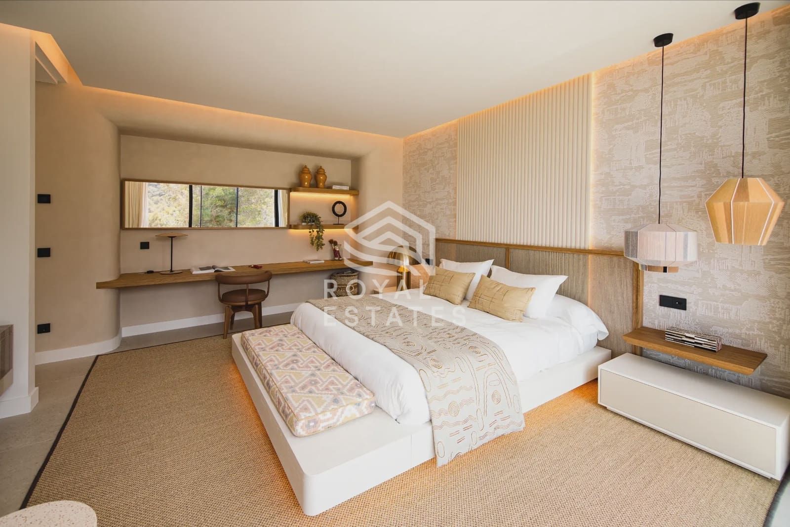 4 sypialnia Willa na sprzedaż w Roca Llisa - 4 600 000 € (Ref: 8514955)