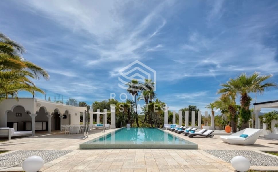 5 soverom Villa til salgs i Cala Jondal - € 7 200 000 (Ref: 8514960)