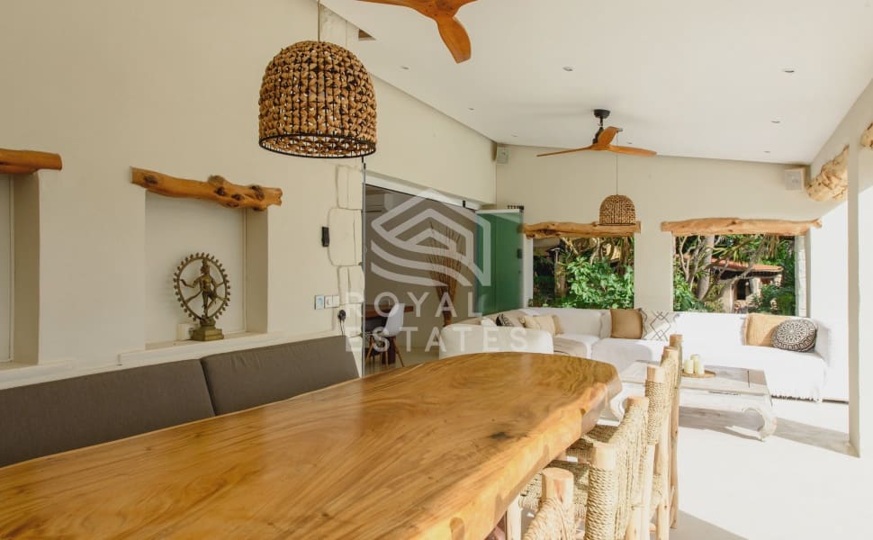 15 bedroom Villa for sale in Santa Eulalia / Santa Eularia - € 6,000,000 (Ref: 8514962)