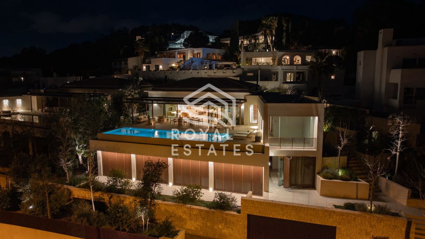 6 soveværelse Villa til salg i Cap Martinet - € 8.250.000 (Ref: 8514964)