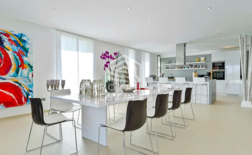 9 soverom Villa til salgs i Talamanca - € 6 250 000 (Ref: 8514965)