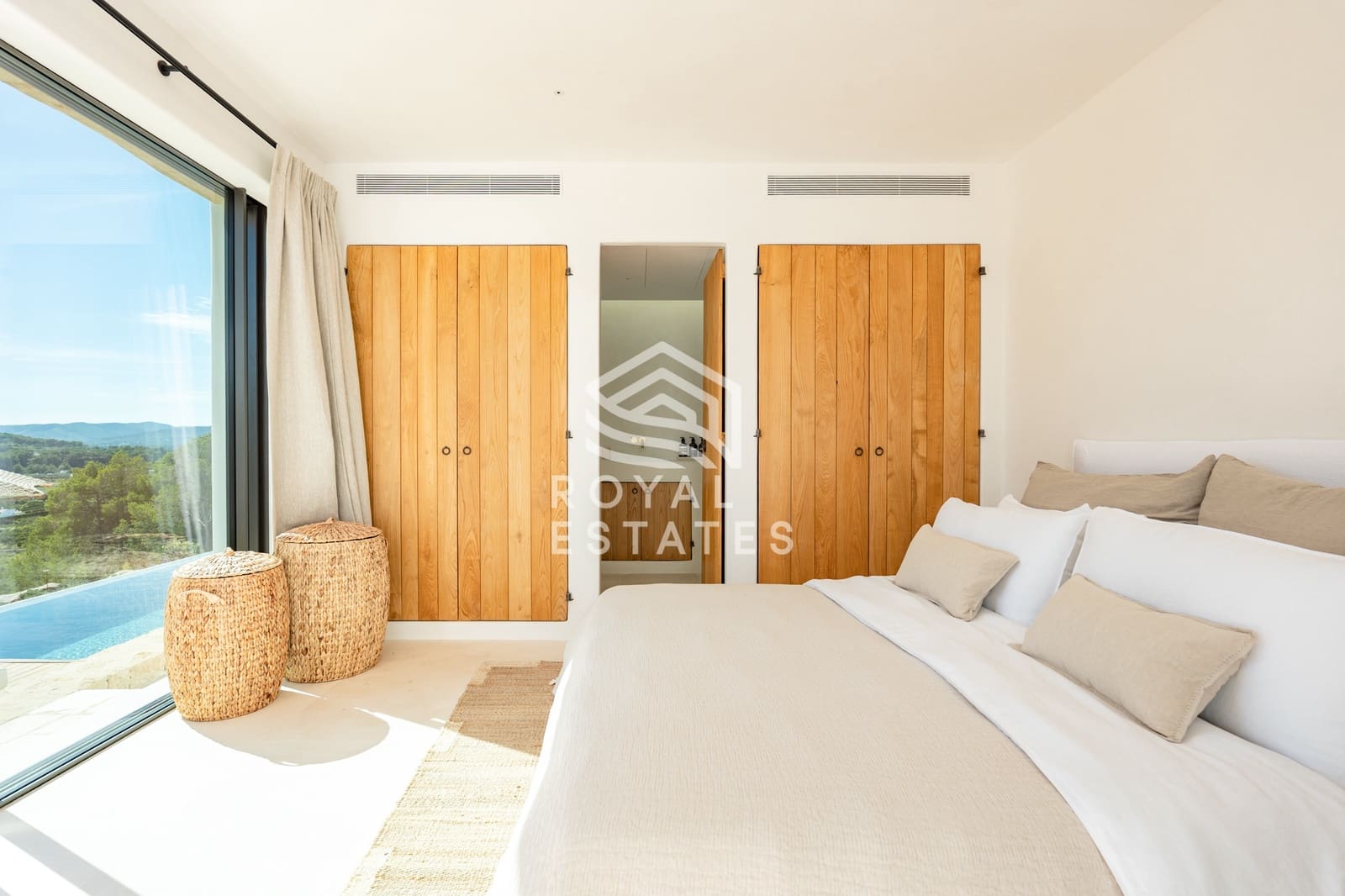 5 sovrum Villa till salu i Santa Gertrudis de Fruitera med pool garage - 8 995 000 € (Ref: 8514969)