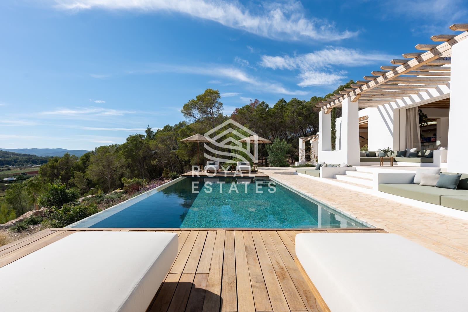 5 sovrum Villa till salu i Santa Gertrudis de Fruitera med pool garage - 8 995 000 € (Ref: 8514969)