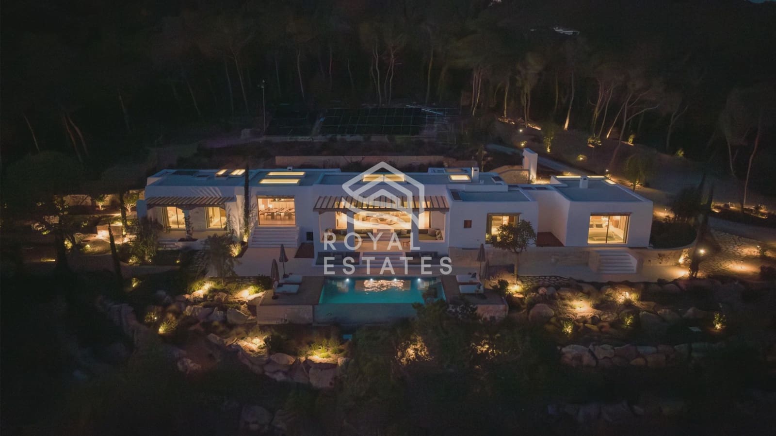 5 sovrum Villa till salu i Santa Gertrudis de Fruitera med pool garage - 8 995 000 € (Ref: 8514969)