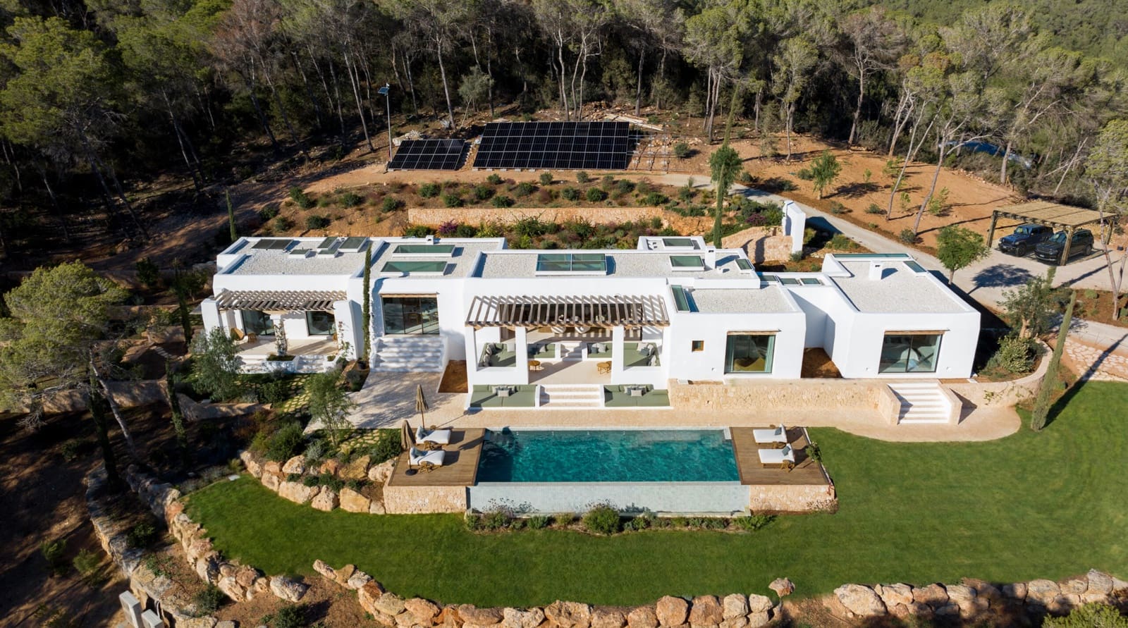 5 quarto Moradia para venda em Santa Gertrudis de Fruitera com piscina garagem - 7 750 000 € (Ref: 8514969)