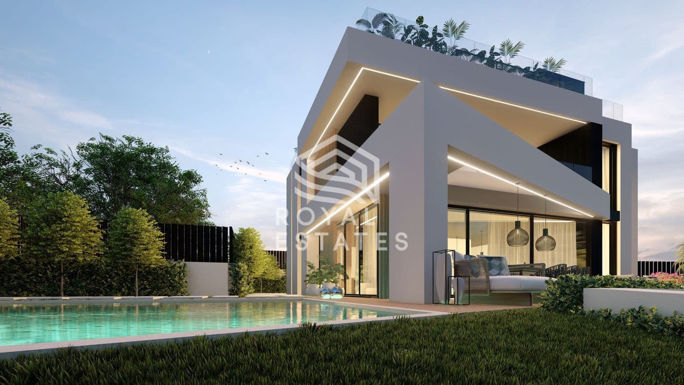4 bedroom Villa for sale in Ibiza / Eivissa town with pool - € 5,750,000 (Ref: 8514971)