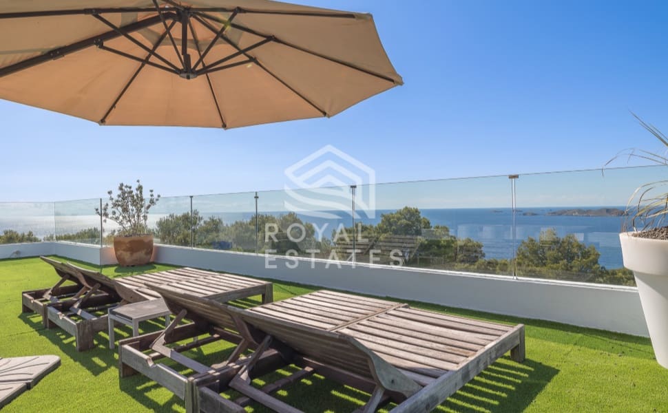4 chambre Villa/Maison à vendre à Cala Moli avec piscine - 3 300 000 € (Ref: 8514975)