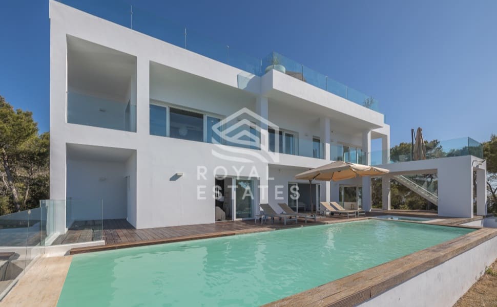 4 chambre Villa/Maison à vendre à Cala Moli avec piscine - 3 300 000 € (Ref: 8514975)