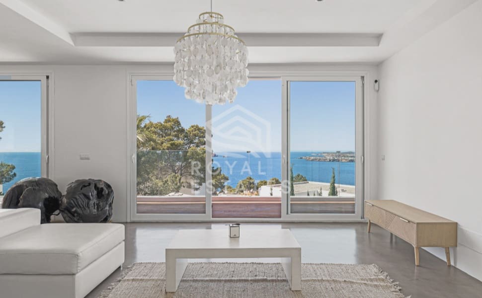 4 chambre Villa/Maison à vendre à Cala Moli avec piscine - 3 600 000 € (Ref: 8514976)