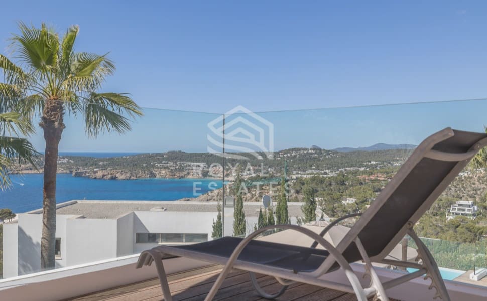 4 chambre Villa/Maison à vendre à Cala Moli avec piscine - 3 600 000 € (Ref: 8514976)