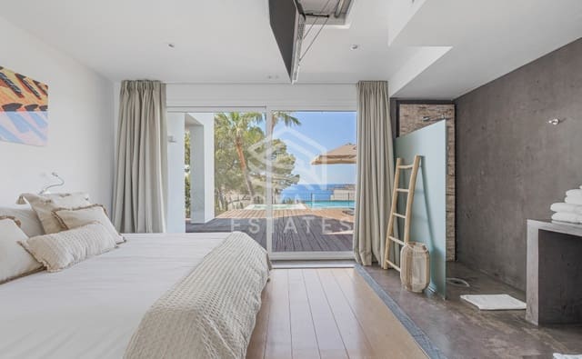 4 soveværelse Villa til salg i Cala Molí, San Jose / Sant Josep de Sa Talaia med swimmingpool - € 3.600.000 (Ref: 8514976)