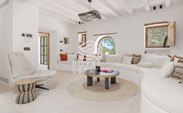 5 soverom Villa til salgs i Ibiza by med svømmebasseng - € 4 500 000 (Ref: 8514977)