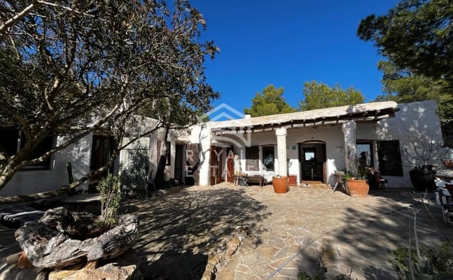 3 soveværelse Villa til salg i Sant Carles de Peralta, Santa Eulalia / Santa Eularia - € 4.500.000 (Ref: 8514978)