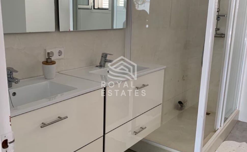 7 bedroom Villa for sale in Ibiza / Eivissa town - € 1,800,000 (Ref: 8514979)