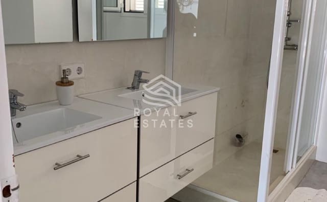 7 bedroom Villa for sale in Ibiza / Eivissa town - € 1,800,000 (Ref: 8514979)