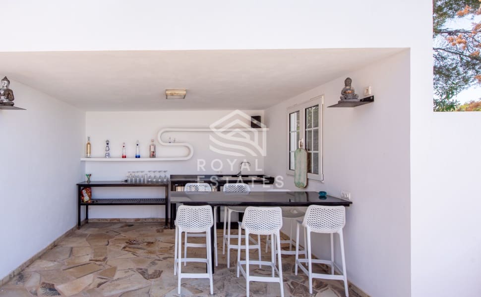 8 soveværelse Villa til salg i Cala Conta med swimmingpool - € 2.990.000 (Ref: 8514983)