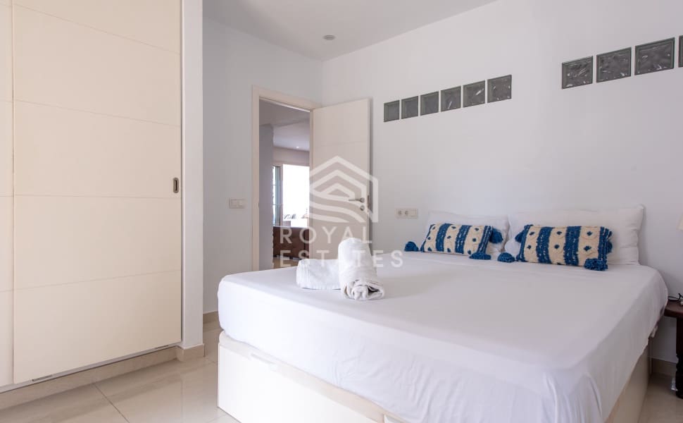 8 soveværelse Villa til salg i Cala Conta med swimmingpool - € 2.990.000 (Ref: 8514983)