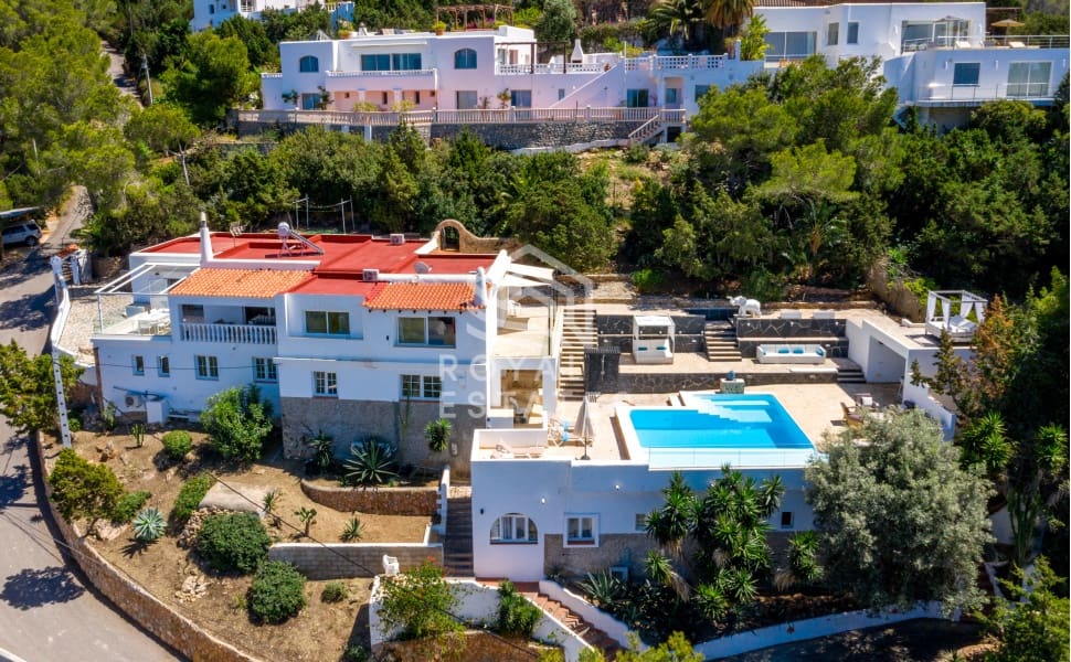 8 soveværelse Villa til salg i Cala Conta med swimmingpool - € 2.990.000 (Ref: 8514983)