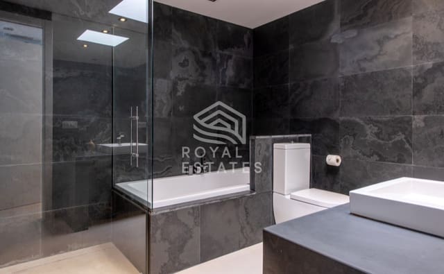 3 soveværelse Villa til salg i San Jose / Sant Josep de Sa Talaia - € 1.900.000 (Ref: 8514984)