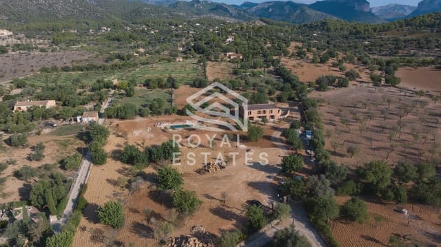 4 soveværelse Villa til salg i Alaró - € 8.495.000 (Ref: 8514988)