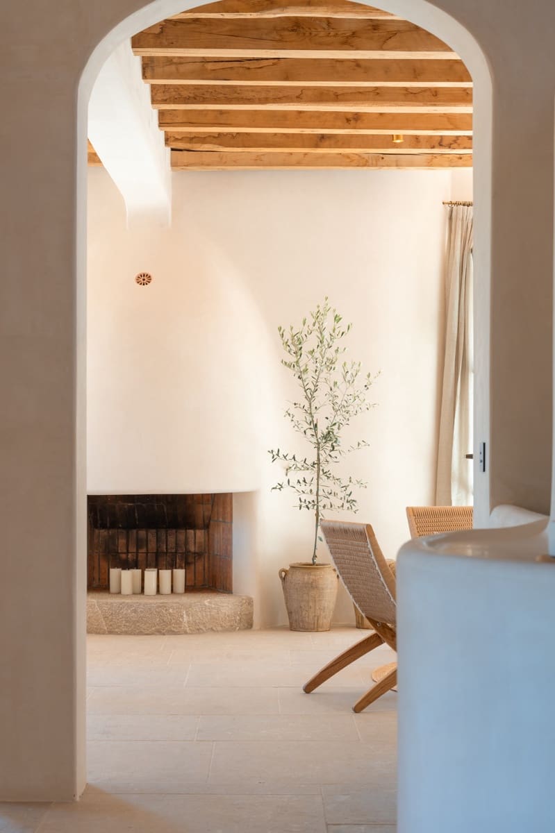 4 bedroom Villa for sale in Alaro - € 8,495,000 (Ref: 8514988)