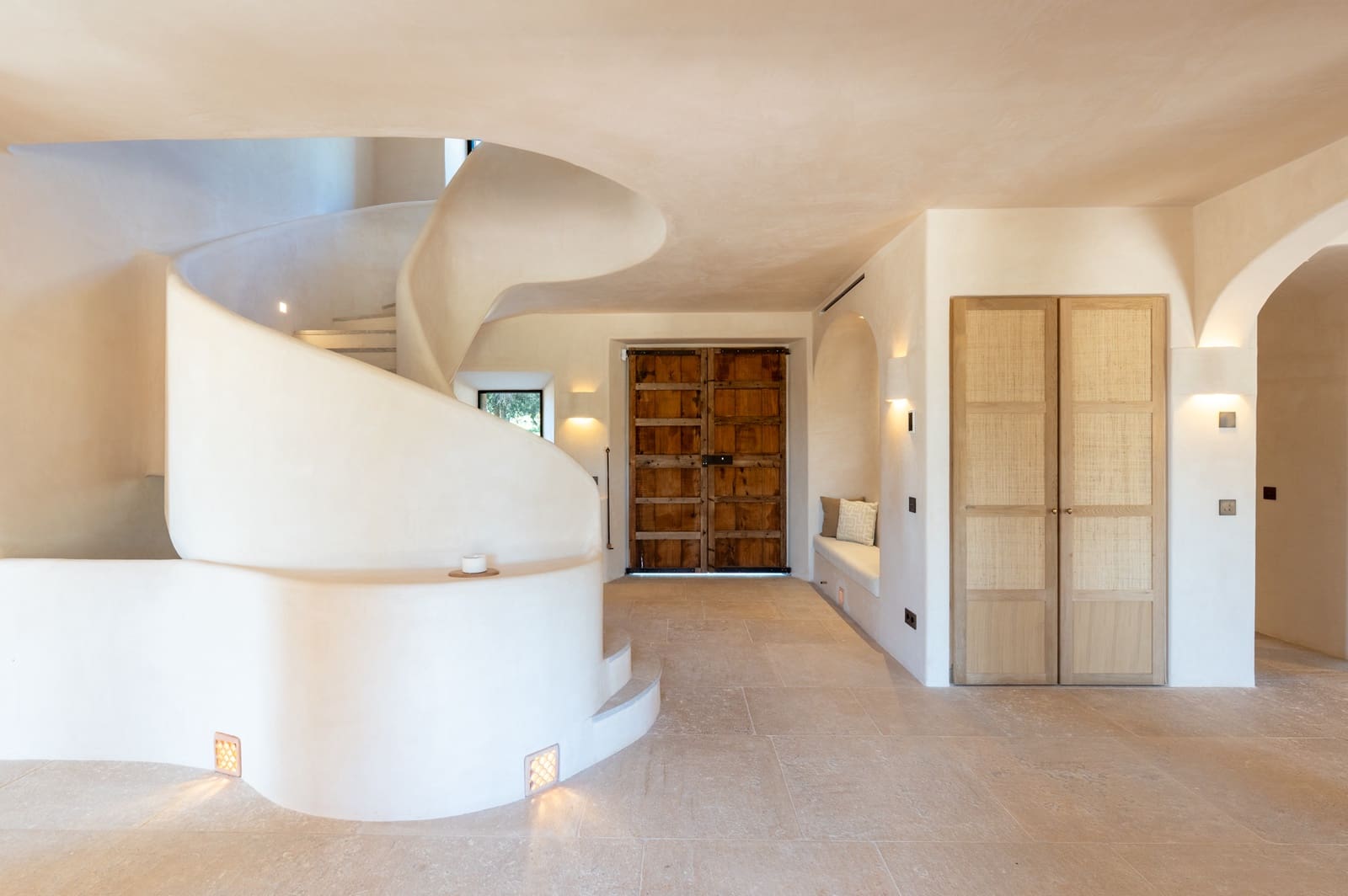 4 bedroom Villa for sale in Alaro - € 8,495,000 (Ref: 8514988)