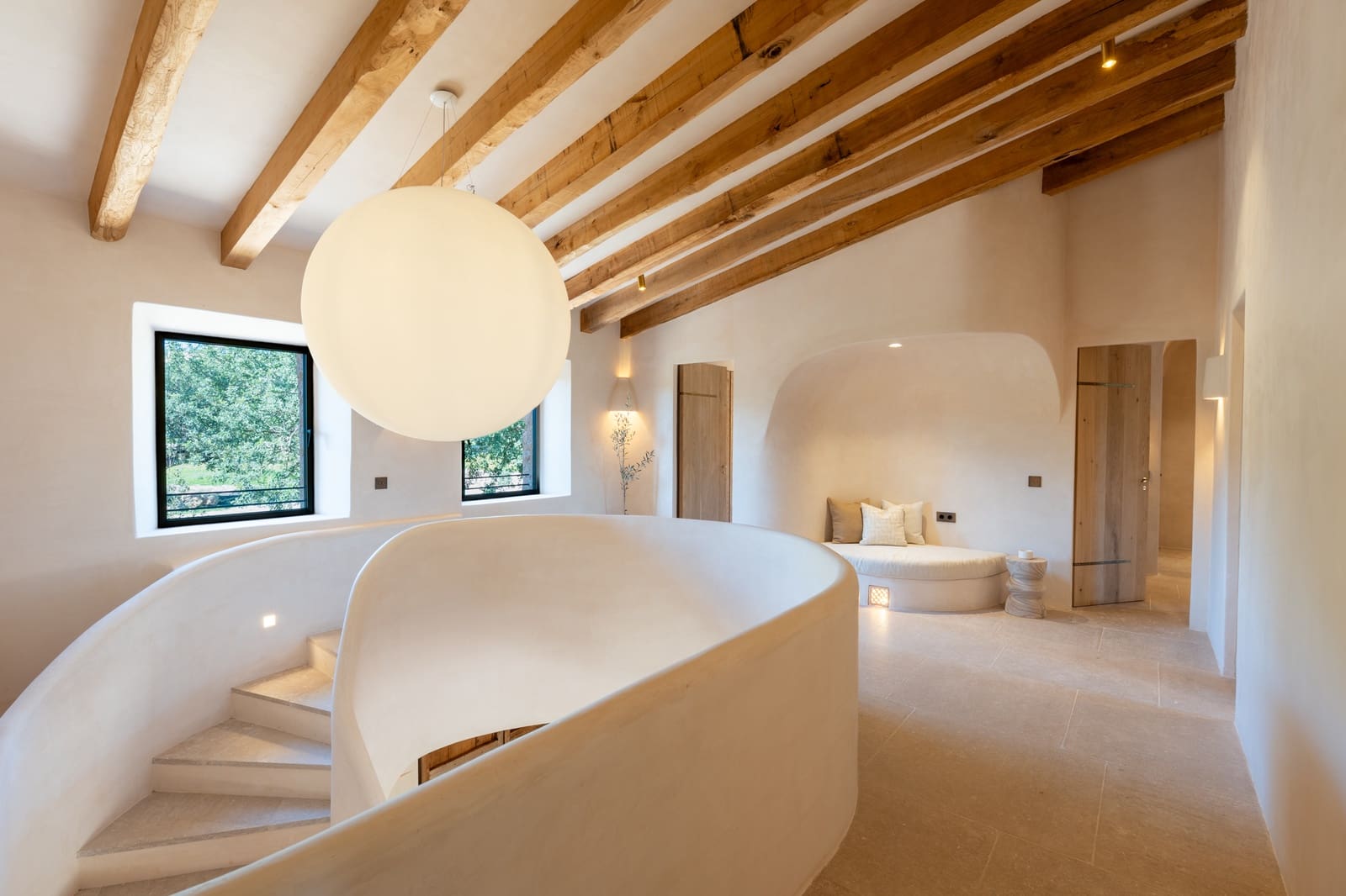 4 bedroom Villa for sale in Alaro - € 8,495,000 (Ref: 8514988)