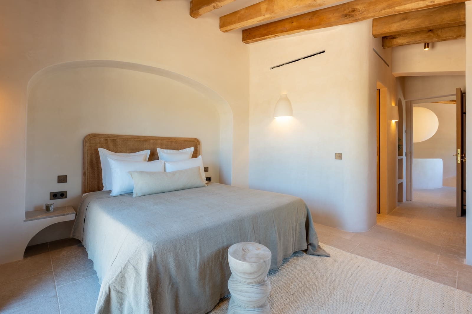 4 bedroom Villa for sale in Alaro - € 8,495,000 (Ref: 8514988)